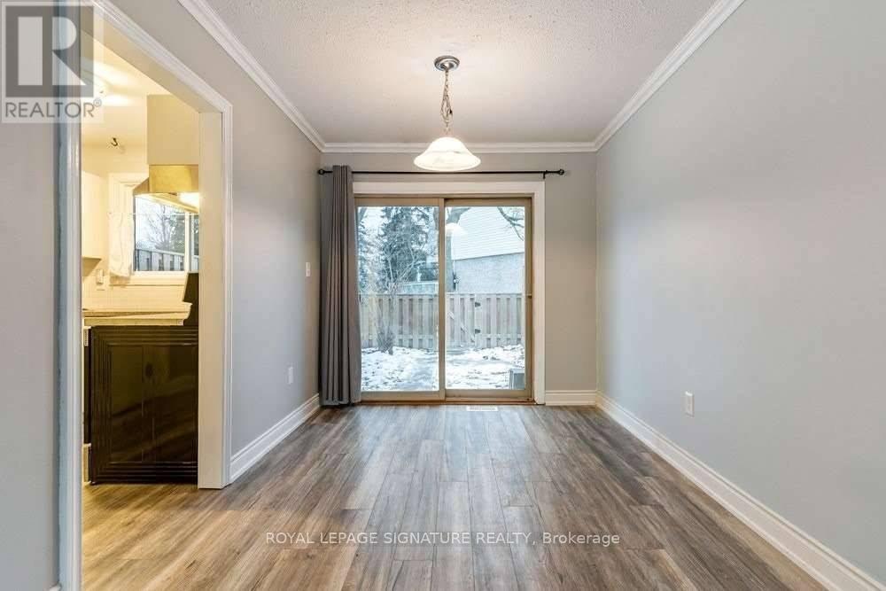 5 - 46 Mountainview Road S, Halton Hills (Georgetown), Ontario  L7G 4K5 - Photo 6 - W13823254