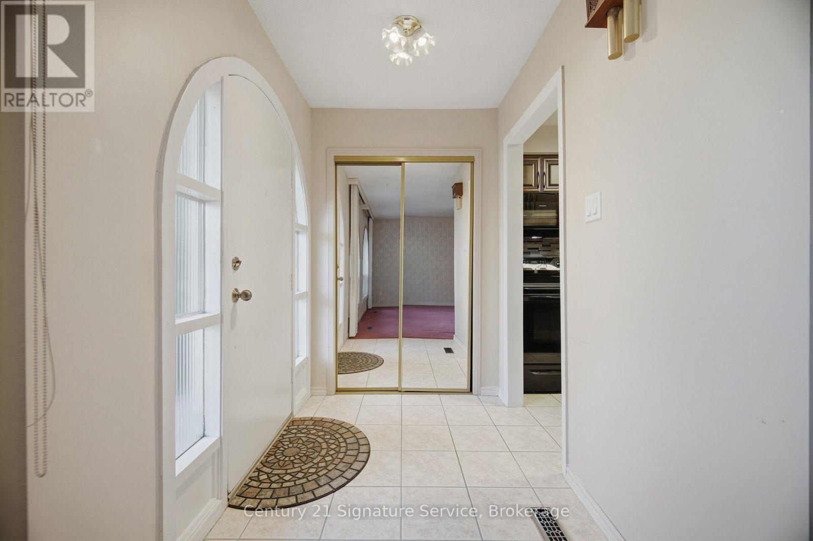 1166 Grand Boulevard, Oakville (Fa Falgarwood), Ontario  L6H 2V1 - Photo 7 - W13823256