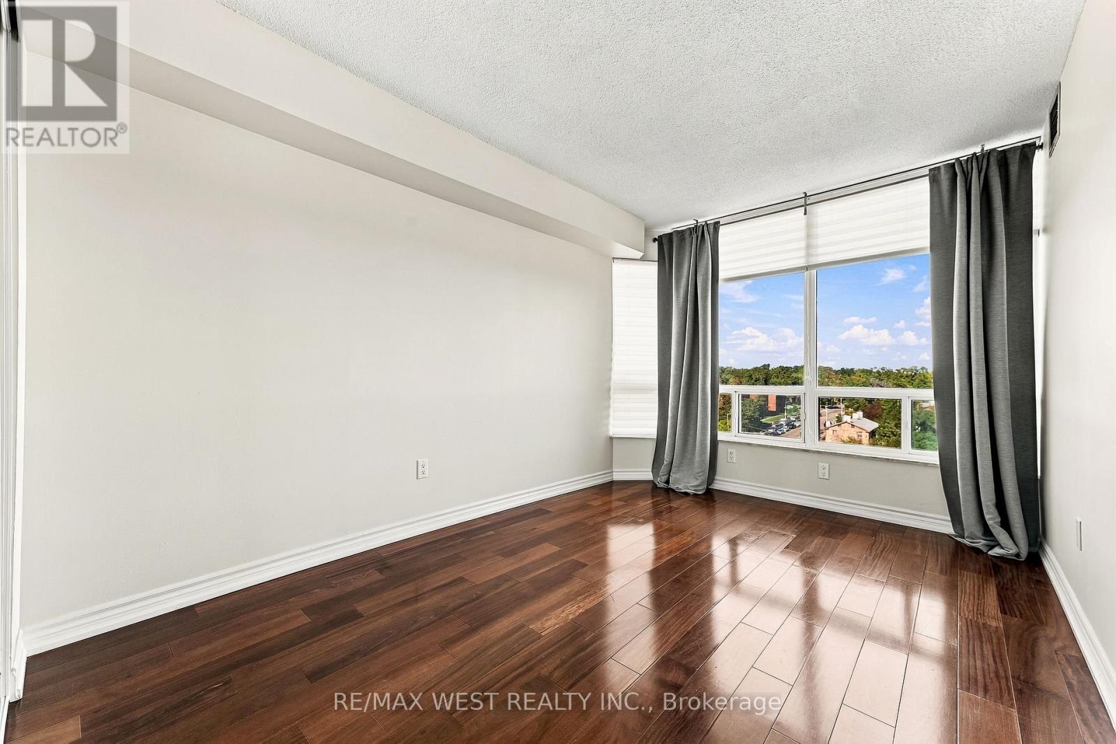 1009 - 1320 Islington Avenue, Toronto (Islington-City Centre West), Ontario  M9A 5C6 - Photo 17 - W13823278