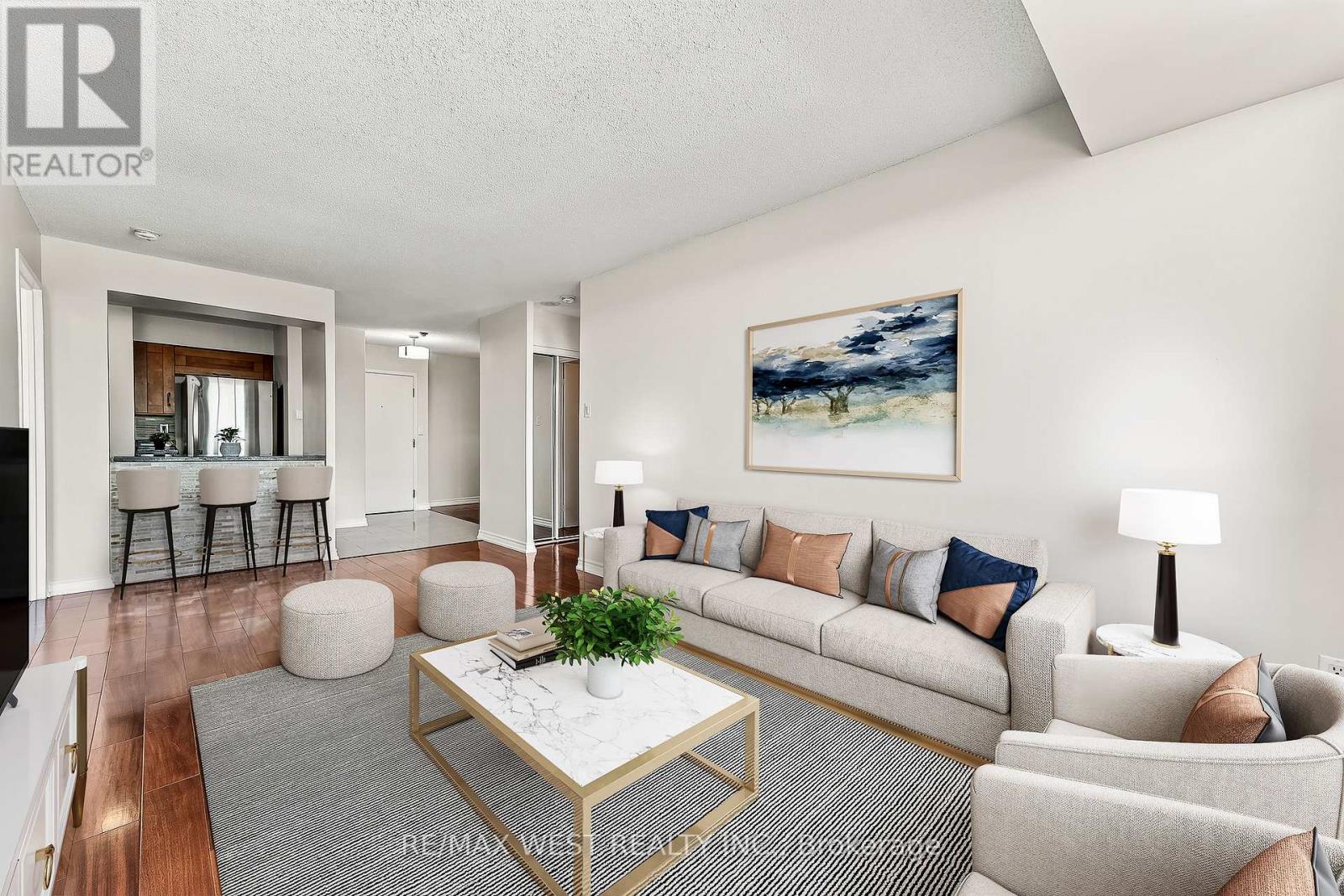 1009 - 1320 Islington Avenue, Toronto (Islington-City Centre West), Ontario  M9A 5C6 - Photo 7 - W13823278