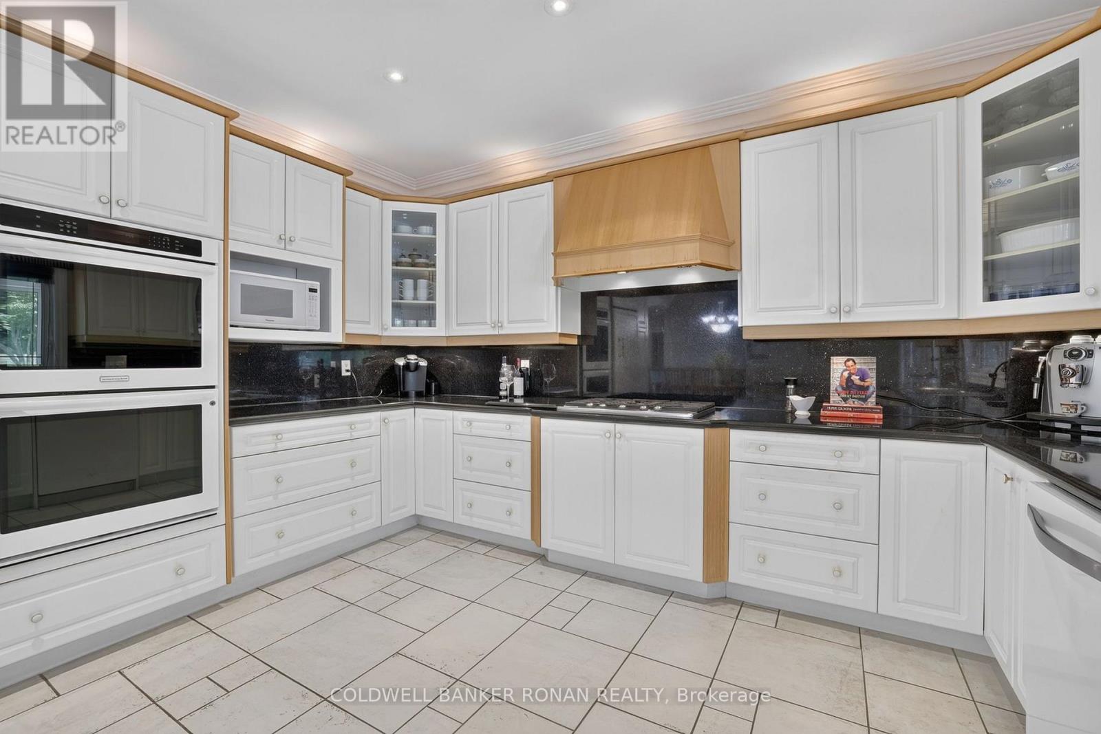 9 Moraine Place, Caledon (Palgrave), Ontario  L7E 0E5 - Photo 17 - W13823288