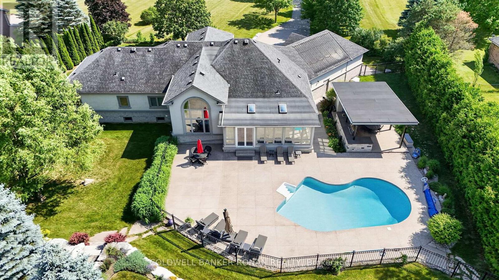 9 Moraine Place, Caledon (Palgrave), Ontario  L7E 0E5 - Photo 3 - W13823288