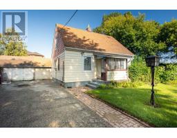 15 KEMP SQUARE, Toronto, Ontario