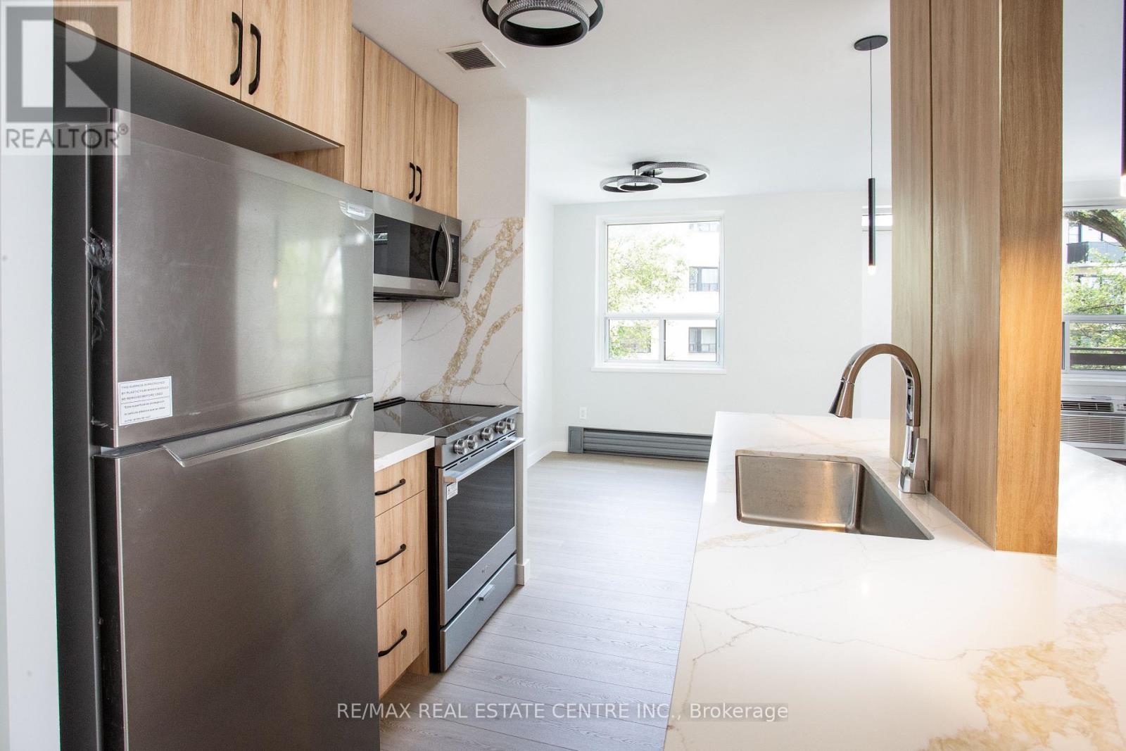307 - 5 HILL HEIGHTS ROAD ROAD, Toronto, Ontario