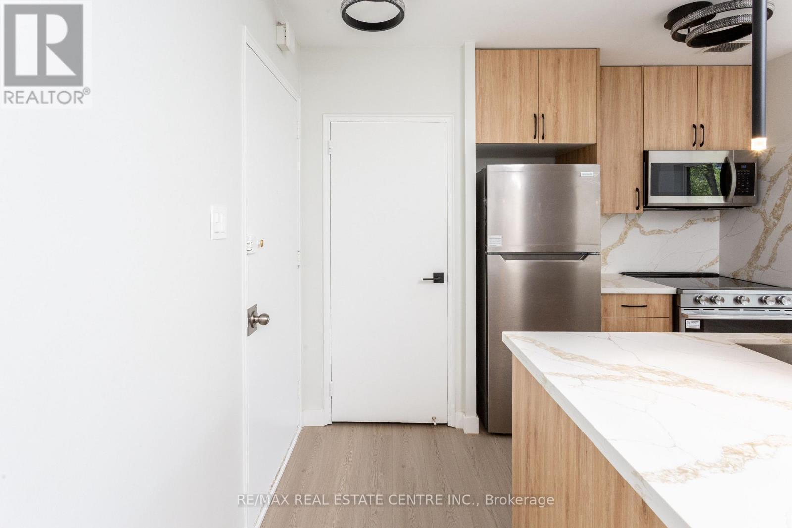 307 - 5 Hill Heights Road Road, Toronto, Ontario  M8Y 1Y9 - Photo 14 - W13823392