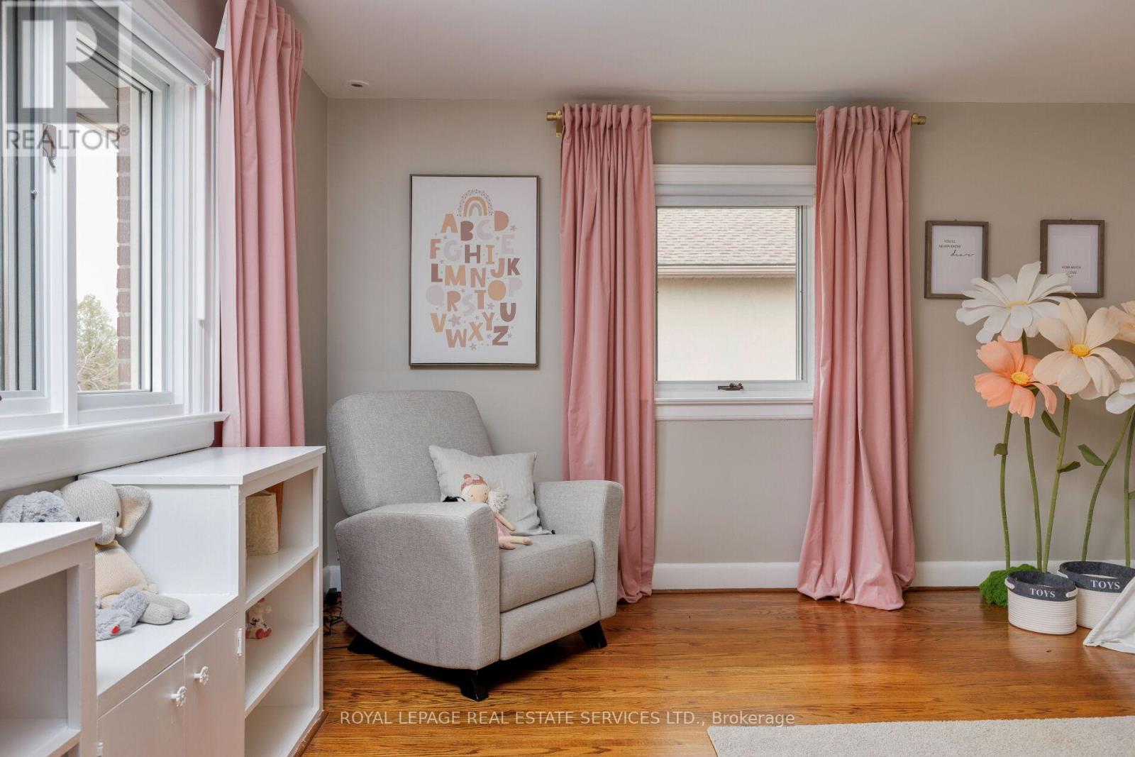 35 Bywood Drive, Toronto (Princess-Rosethorn), Ontario  M9A 1M1 - Photo 28 - W13823470
