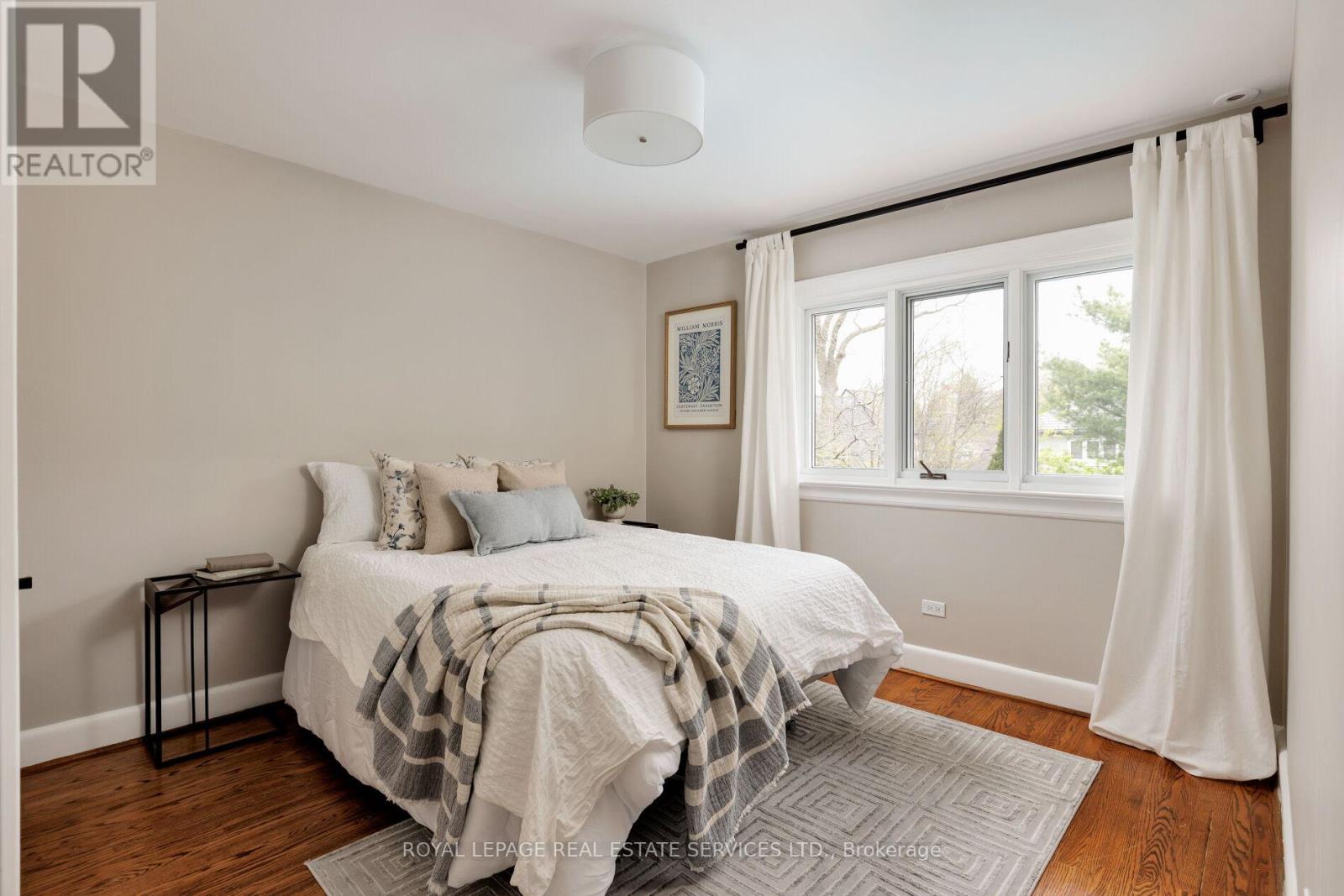 35 Bywood Drive, Toronto (Princess-Rosethorn), Ontario  M9A 1M1 - Photo 30 - W13823470