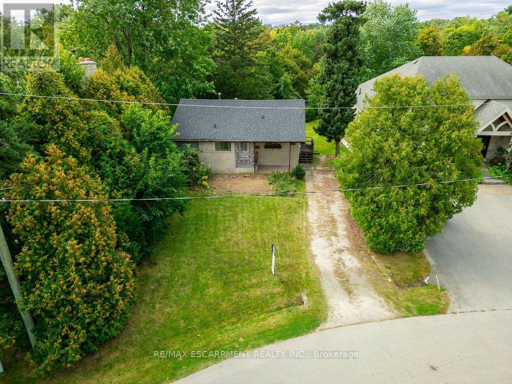 526 Stafford Drive, Oakville, Ontario  L6L 4M5 - Photo 21 - W13823506