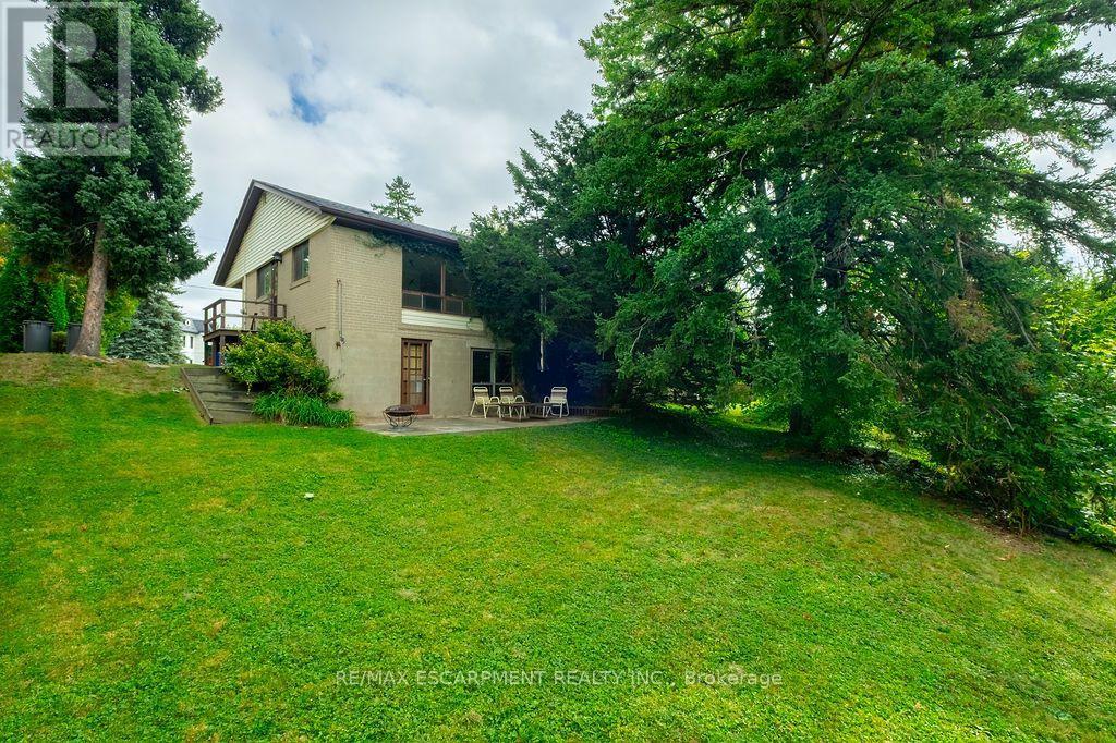 526 Stafford Drive, Oakville, Ontario  L6L 4M5 - Photo 8 - W13823506