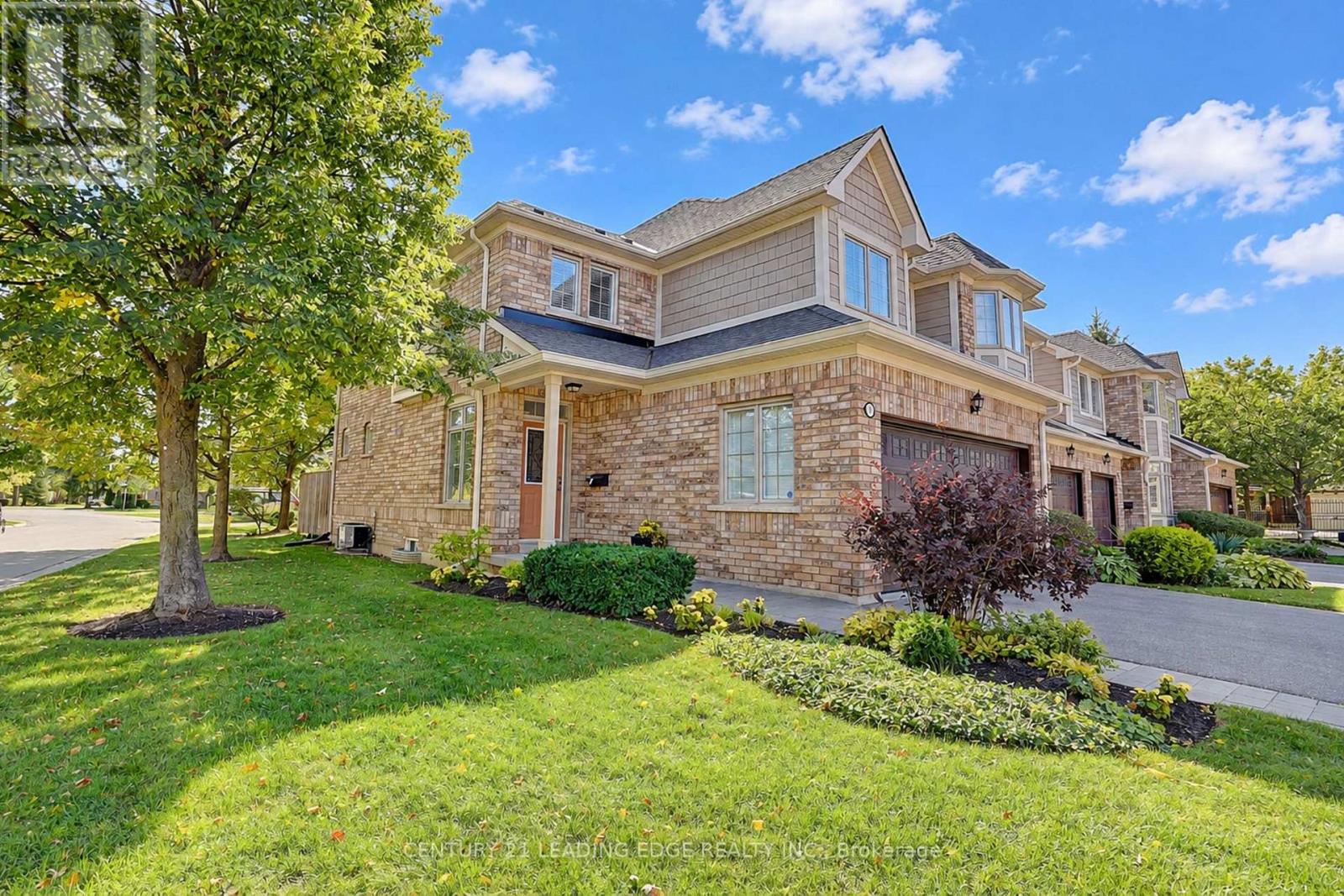1 Althorp Way, Markham (Greensborough), Ontario  L6E 2A2 - Photo 3 - N13823298