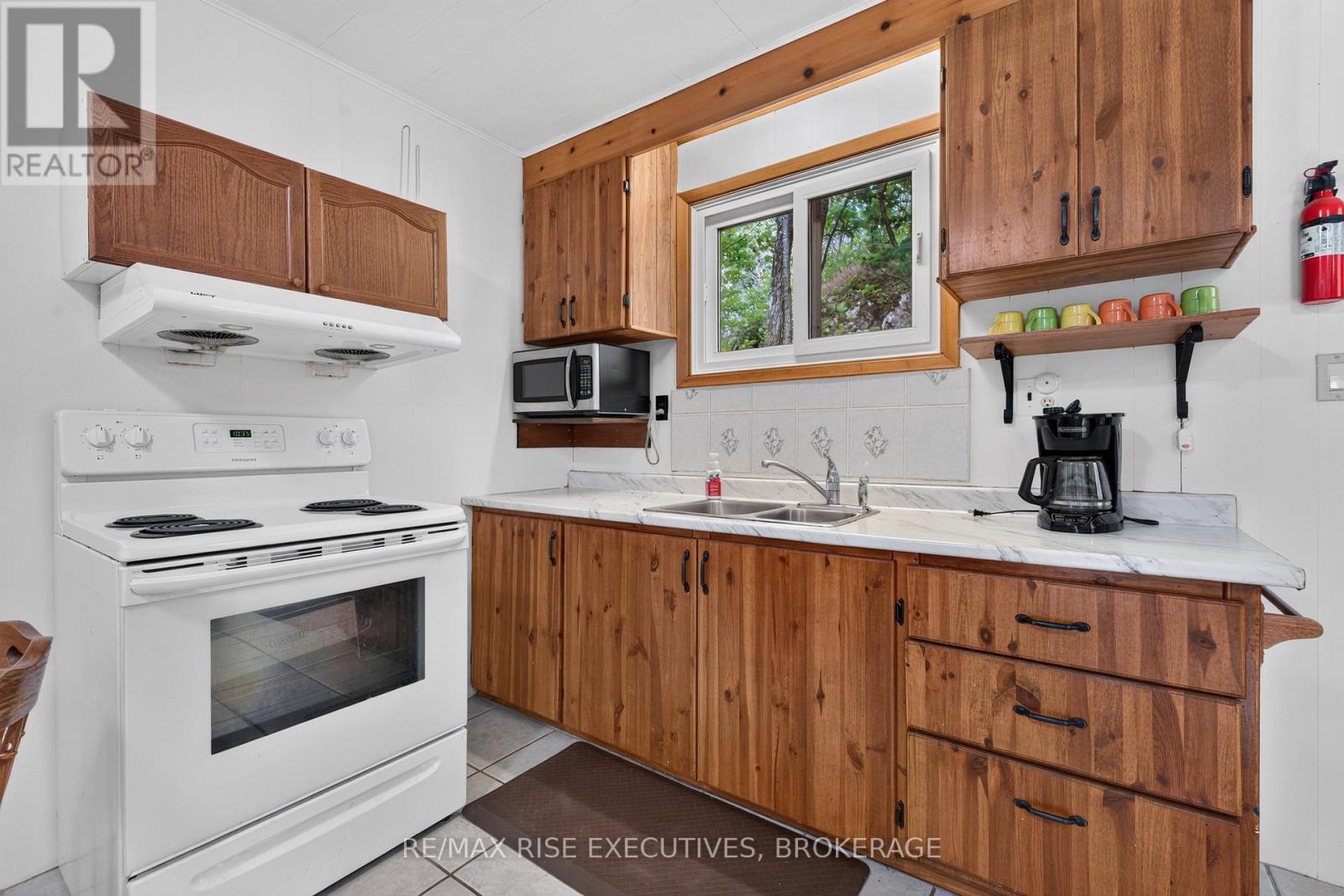 638 Derbyshire Point Lane, Athens, Ontario  K0E 1B0 - Photo 15 - X13805264