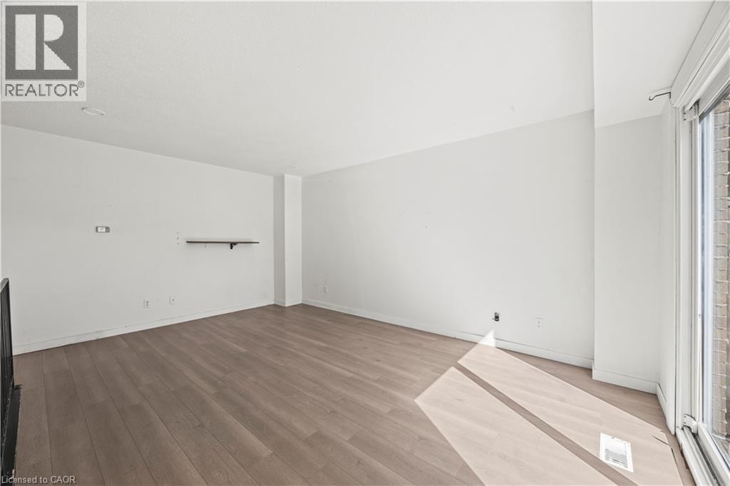 70 Fiddlers Green Road Unit# 74, London, Ontario  N6H 4R4 - Photo 6 - 40865529