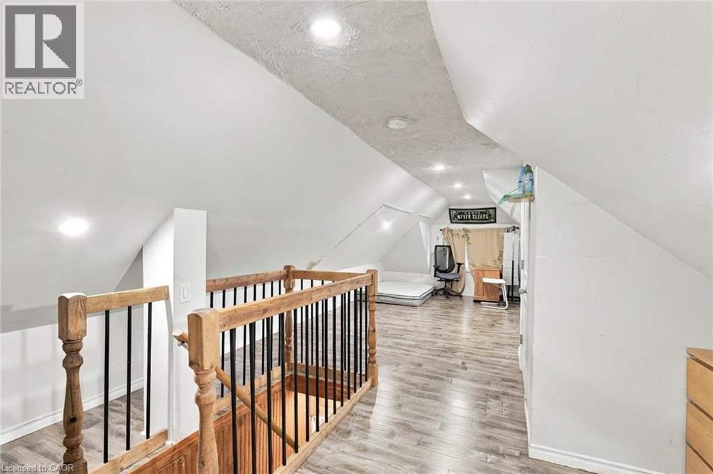 463 Wellington Street, Hamilton, Ontario  L8L 5B4 - Photo 23 - 40865519