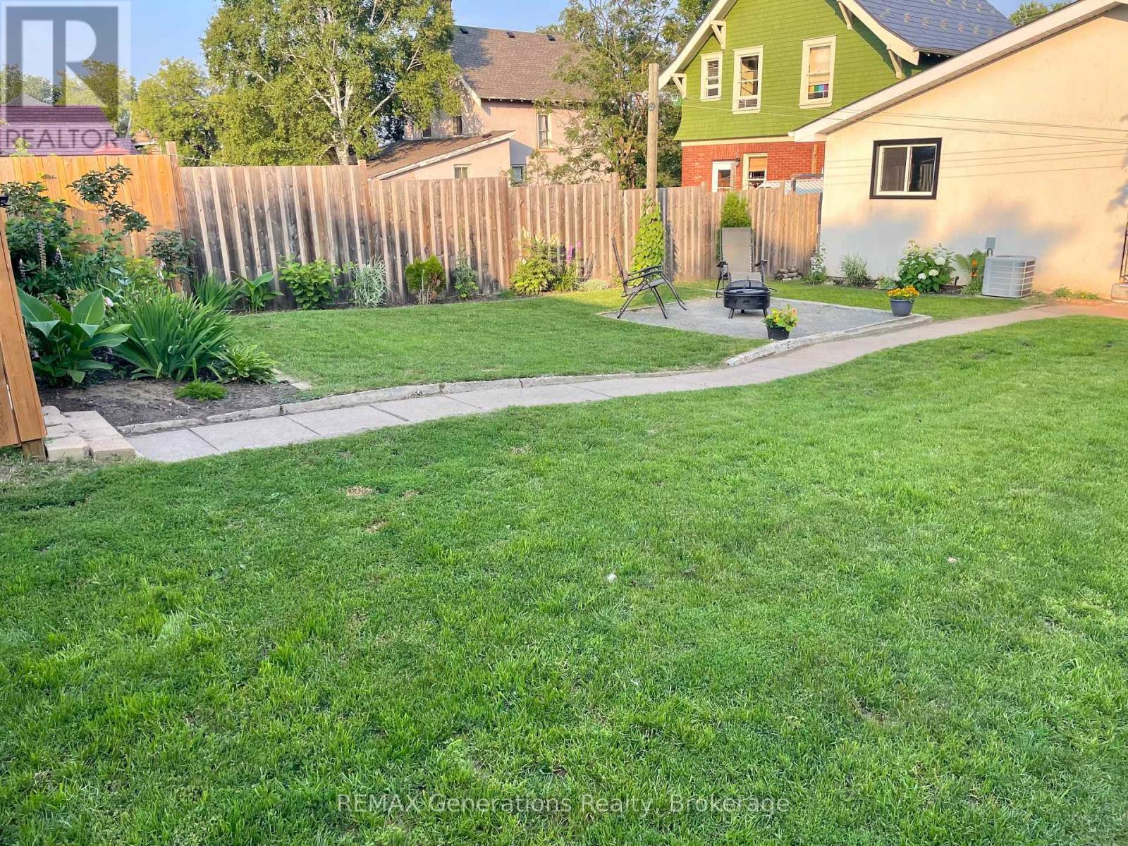 282 Algoma Street N, Thunder Bay, Ontario  P7A 5A6 - Photo 35 - X13790470