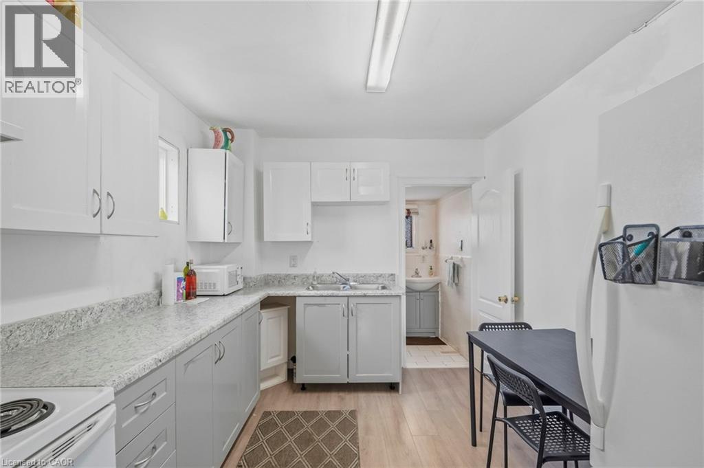 1631 Weston Road, York, Ontario  M9N 1T8 - Photo 6 - 40864647