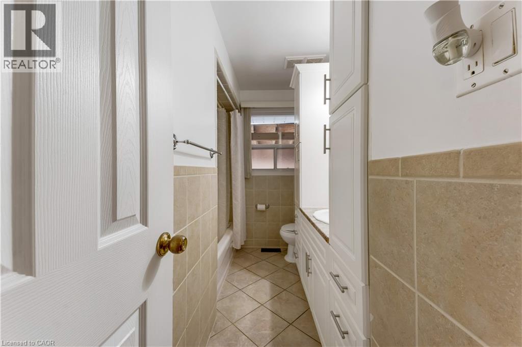49 Carnaby Crescent, Kitchener, Ontario  N2A 1M6 - Photo 23 - 40863762
