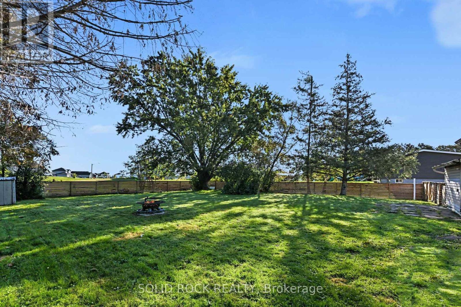 236 Campbell Drive N, Mcnab/braeside, Ontario  K7S 3G8 - Photo 32 - X13823390