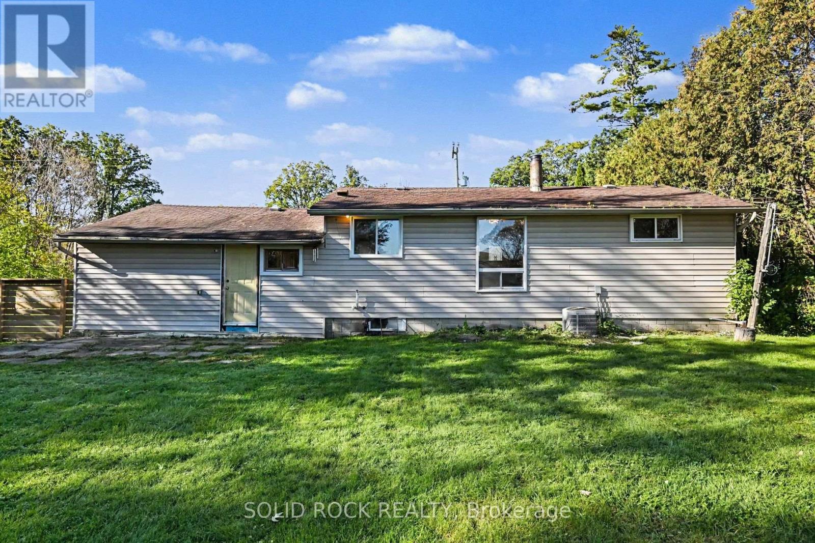 236 Campbell Drive N, Mcnab/braeside, Ontario  K7S 3G8 - Photo 30 - X13823390