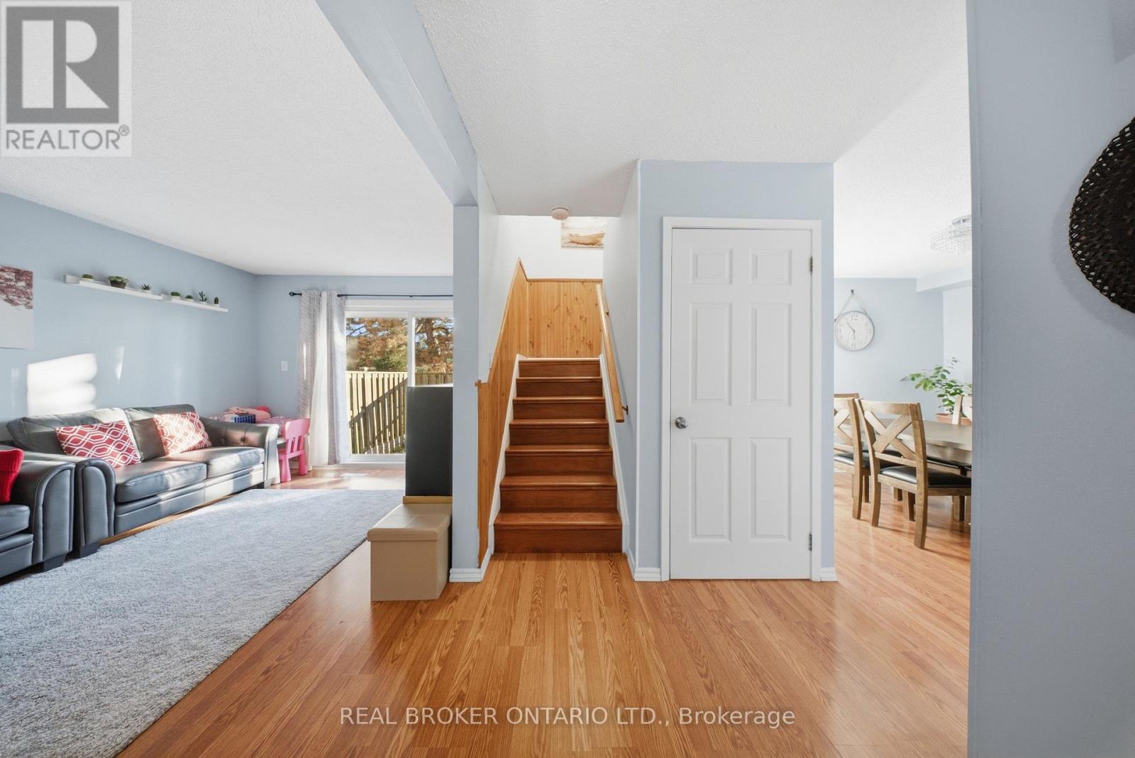 59 - 880 Limeridge Road E, Hamilton (Berrisfield), Ontario  L8W 1N7 - Photo 12 - X13823424