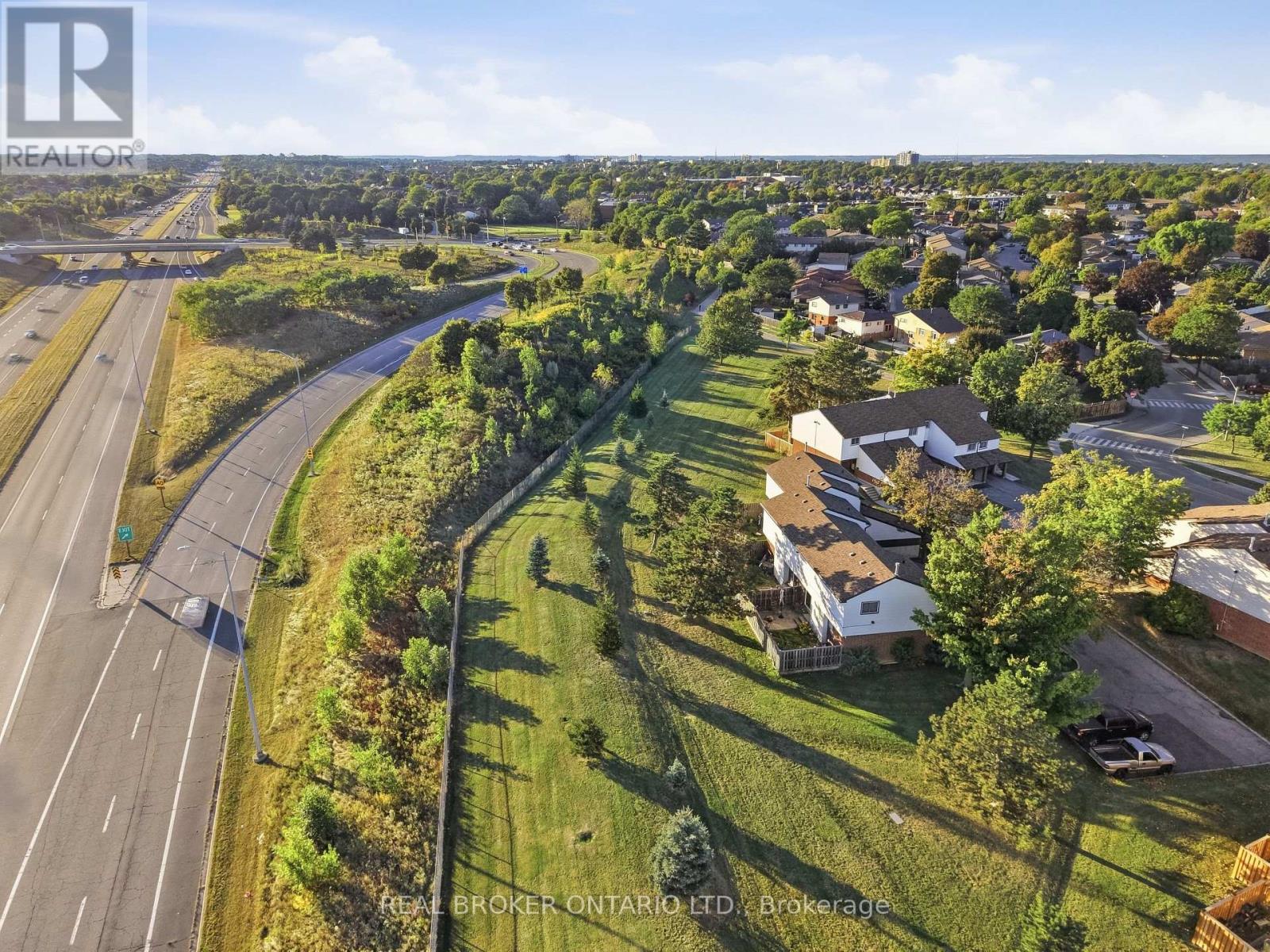 59 - 880 Limeridge Road E, Hamilton (Berrisfield), Ontario  L8W 1N7 - Photo 25 - X13823424