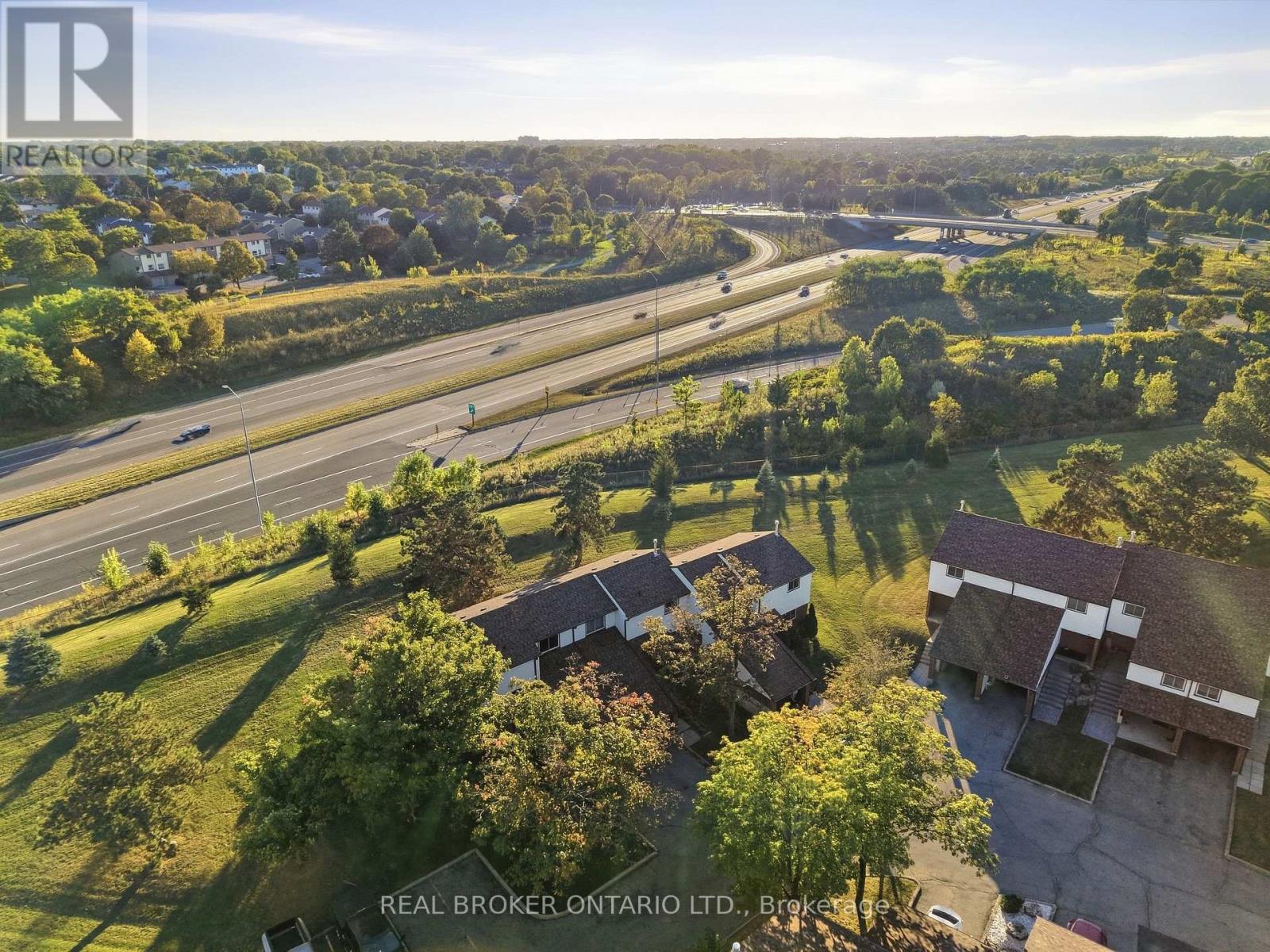 59 - 880 Limeridge Road E, Hamilton (Berrisfield), Ontario  L8W 1N7 - Photo 26 - X13823424