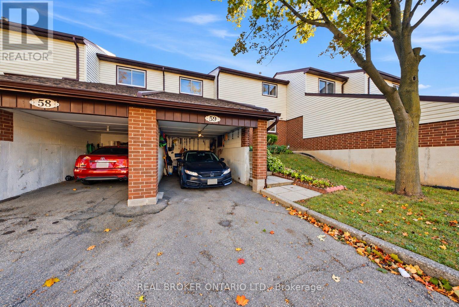 59 - 880 Limeridge Road E, Hamilton (Berrisfield), Ontario  L8W 1N7 - Photo 3 - X13823424
