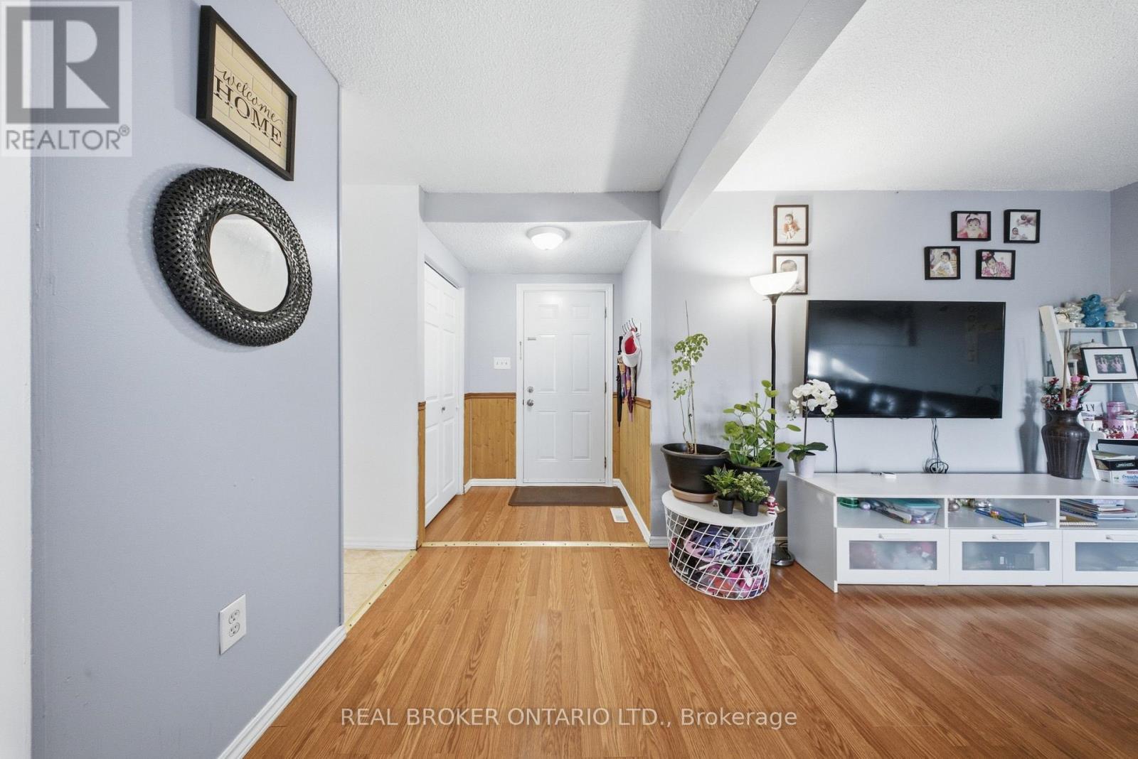 59 - 880 Limeridge Road E, Hamilton (Berrisfield), Ontario  L8W 1N7 - Photo 4 - X13823424
