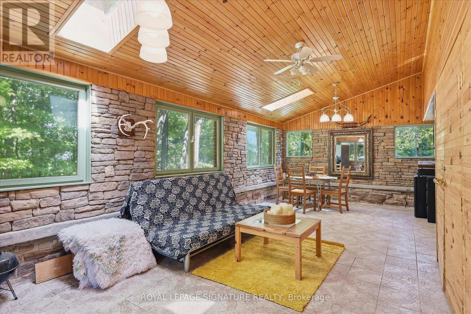 32 Hargrave Road, Kawartha Lakes, Ontario K0M 2B0 - Photo 4 - X13780482