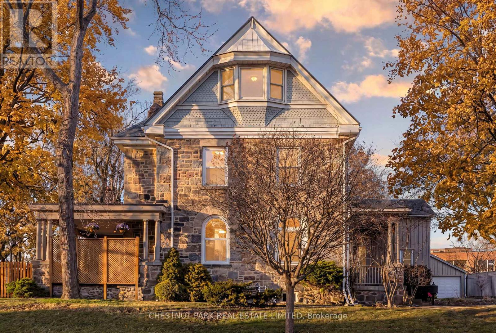54 BRUCE STREET, Cambridge, Ontario