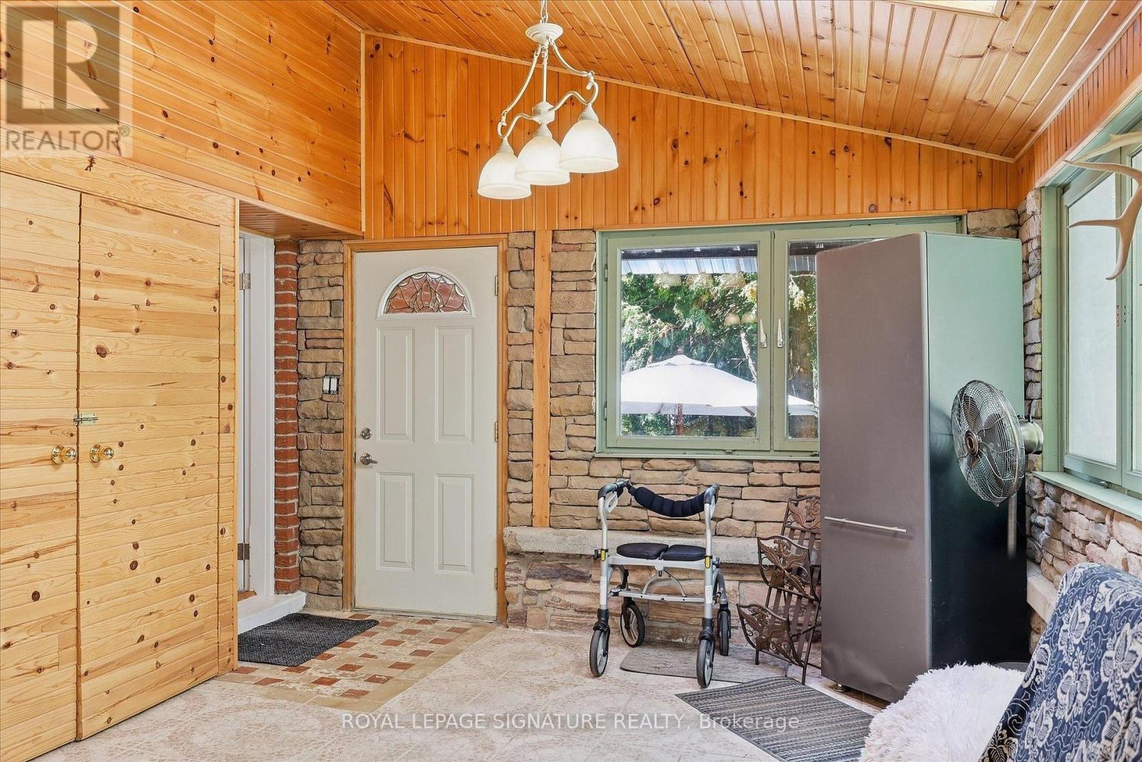 32 Hargrave Road, Kawartha Lakes, Ontario K0M 2B0 - Photo 3 - X13780482