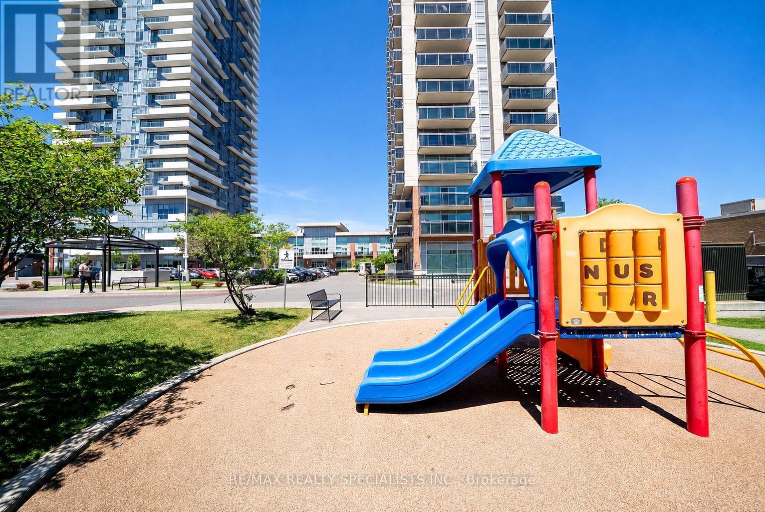 1501 - 215 Queen Street E, Brampton, Ontario  L6W 0A9 - Photo 31 - W13817738