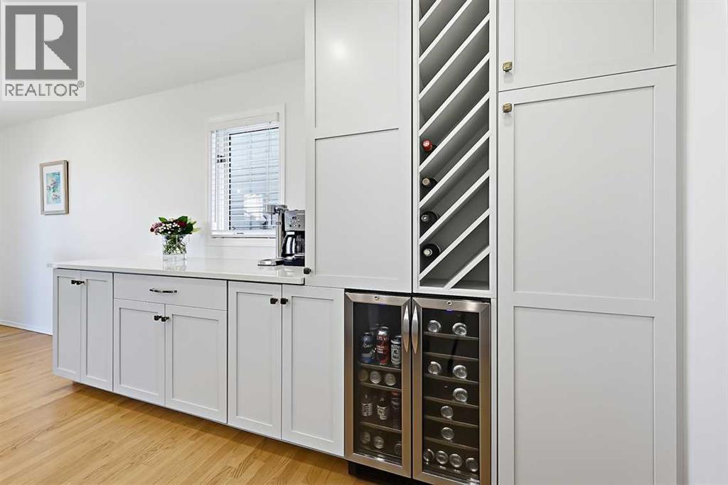 532 54 Avenue SW, Calgary, Alberta  T2V 0C7 - Photo 13 - A2341524