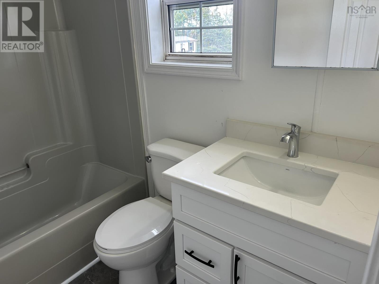 1075 Waddens Court, Westville, Nova Scotia  B0K 2A0 - Photo 15 - 202624251
