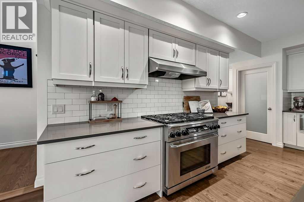 21 Ascot Crescent Sw, Calgary, Alberta  T3H 0T9 - Photo 8 - A2347548