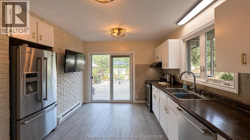 31 Heron Drive, Manitouwadge, Ontario  P0T 2C0 - Photo 13 - 26022130