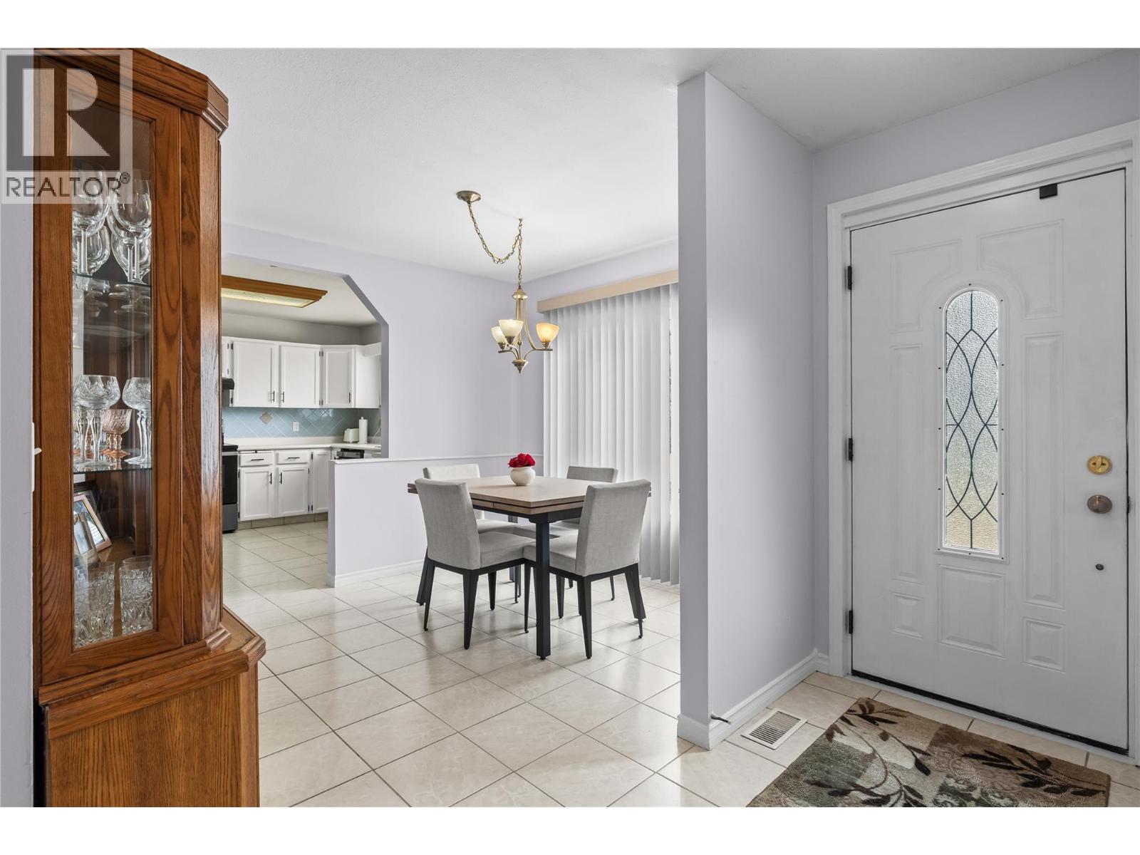 3792 Salloum Road, West Kelowna, British Columbia  V4T 1E3 - Photo 9 - 10395661