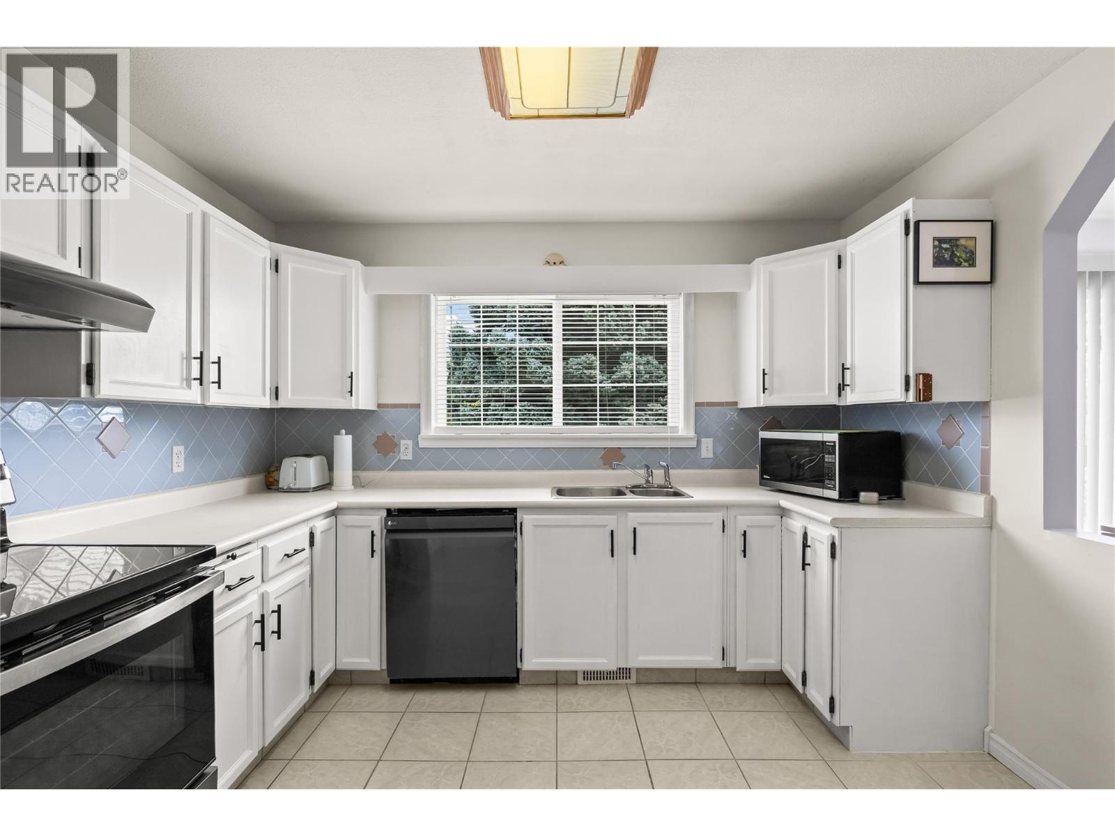 3792 Salloum Road, West Kelowna, British Columbia  V4T 1E3 - Photo 13 - 10395661