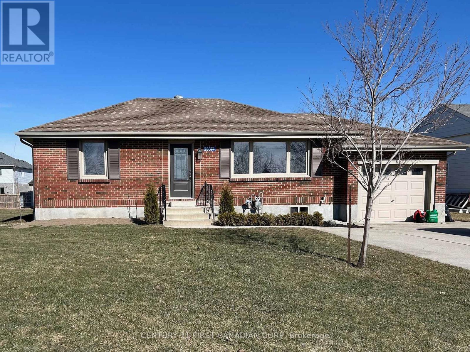 33374 RICHMOND STREET, Lucan Biddulph, Ontario