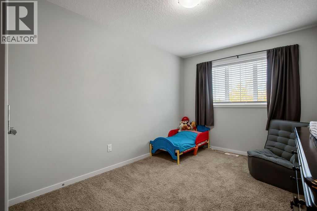 23 Drake Landing Boulevard, Okotoks, Alberta  T1S 0P8 - Photo 14 - A2347810