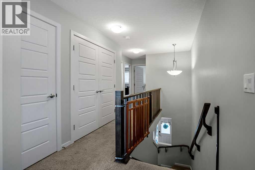 23 Drake Landing Boulevard, Okotoks, Alberta  T1S 0P8 - Photo 9 - A2347810