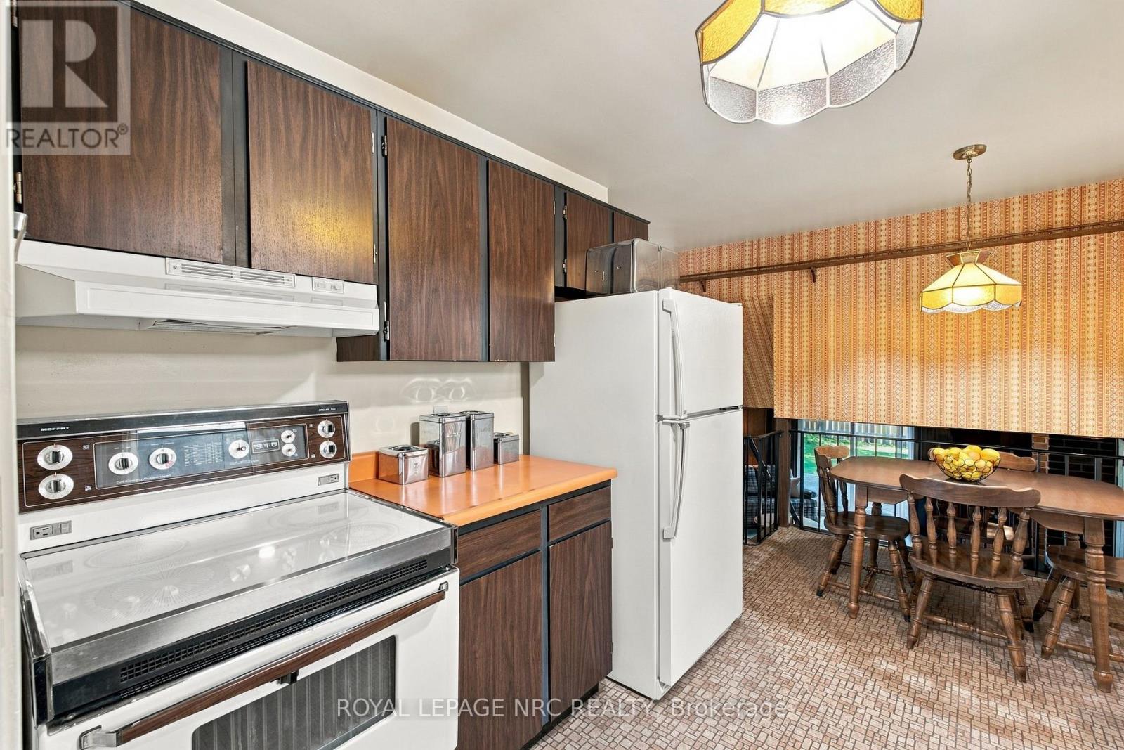 28 The Cedars Street, St. Catharines, Ontario  L2M 2M8 - Photo 13 - X13823572