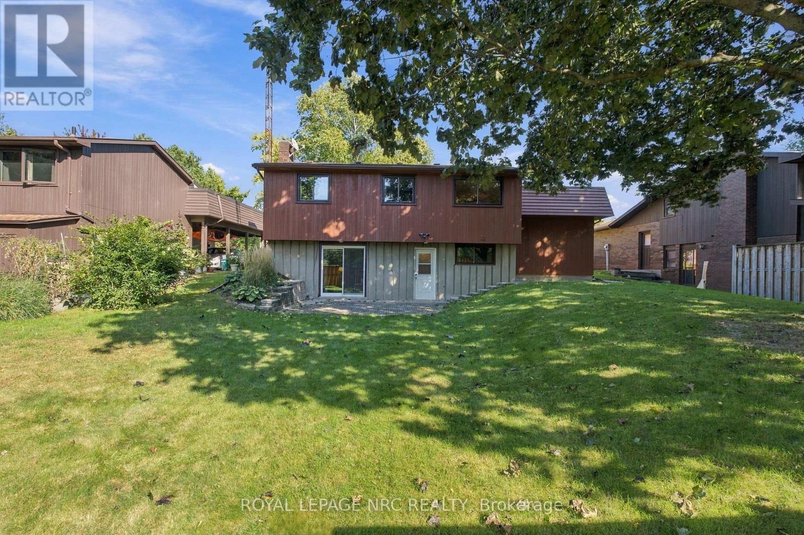 28 The Cedars Street, St. Catharines, Ontario  L2M 2M8 - Photo 31 - X13823572