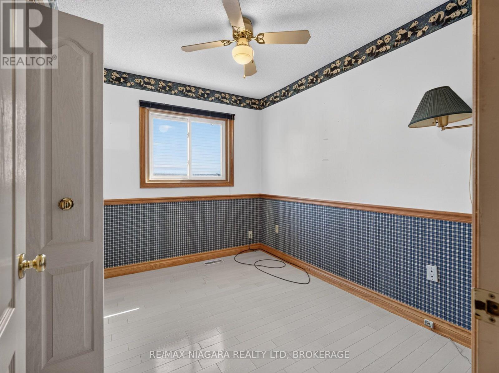 7905 Salisbury Place, Niagara Falls (West Wood), Ontario L2H 2W7 - Photo 11 - X13823586