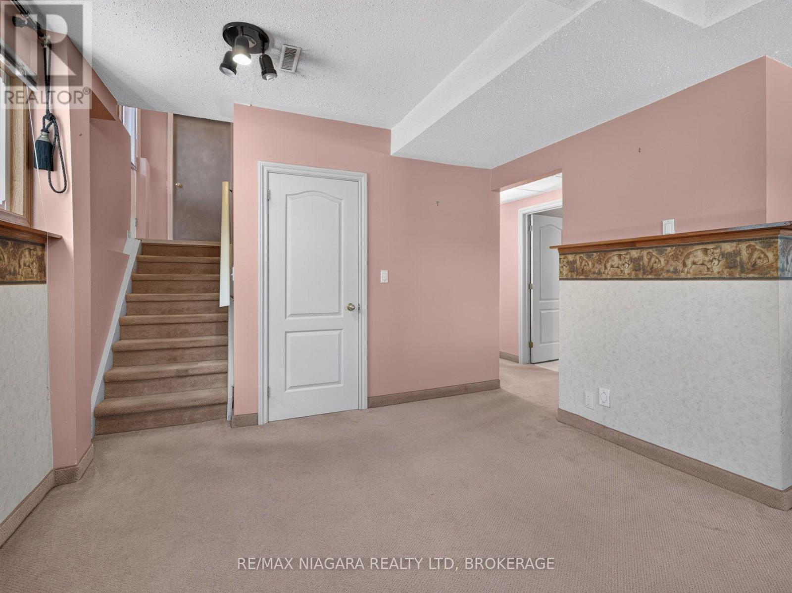 7905 Salisbury Place, Niagara Falls (West Wood), Ontario L2H 2W7 - Photo 14 - X13823586