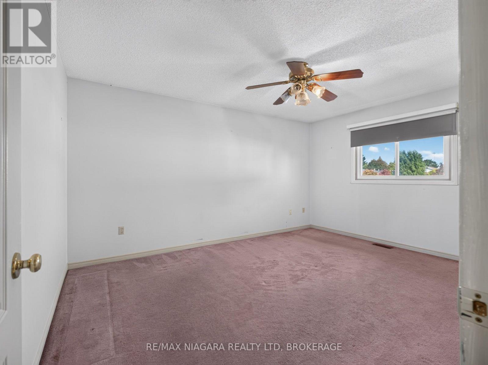 7905 Salisbury Place, Niagara Falls (West Wood), Ontario L2H 2W7 - Photo 9 - X13823586