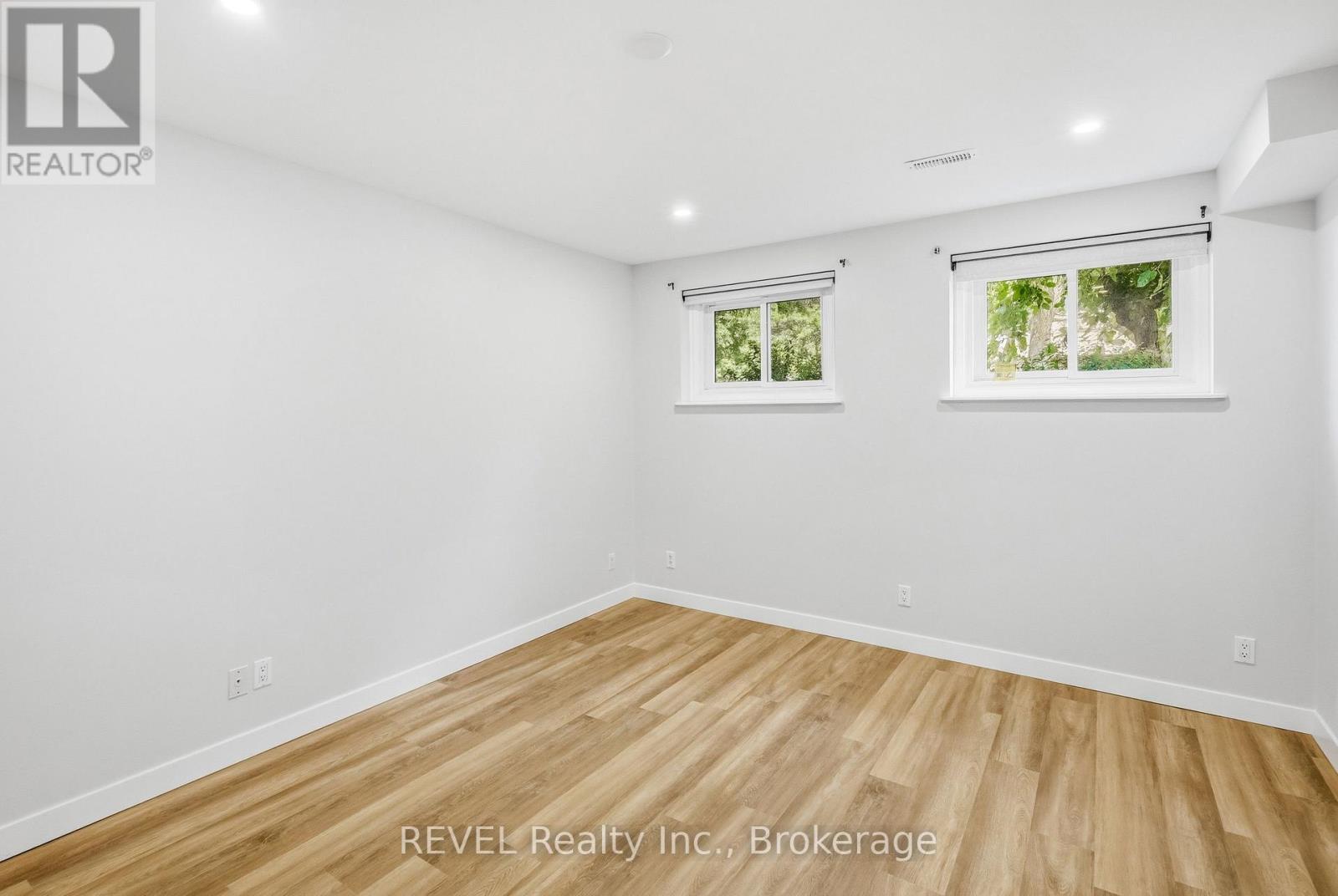 Lower - 6166 Wildrose Crescent, Niagara Falls, Ontario  L2G 7T3 - Photo 10 - X13823720
