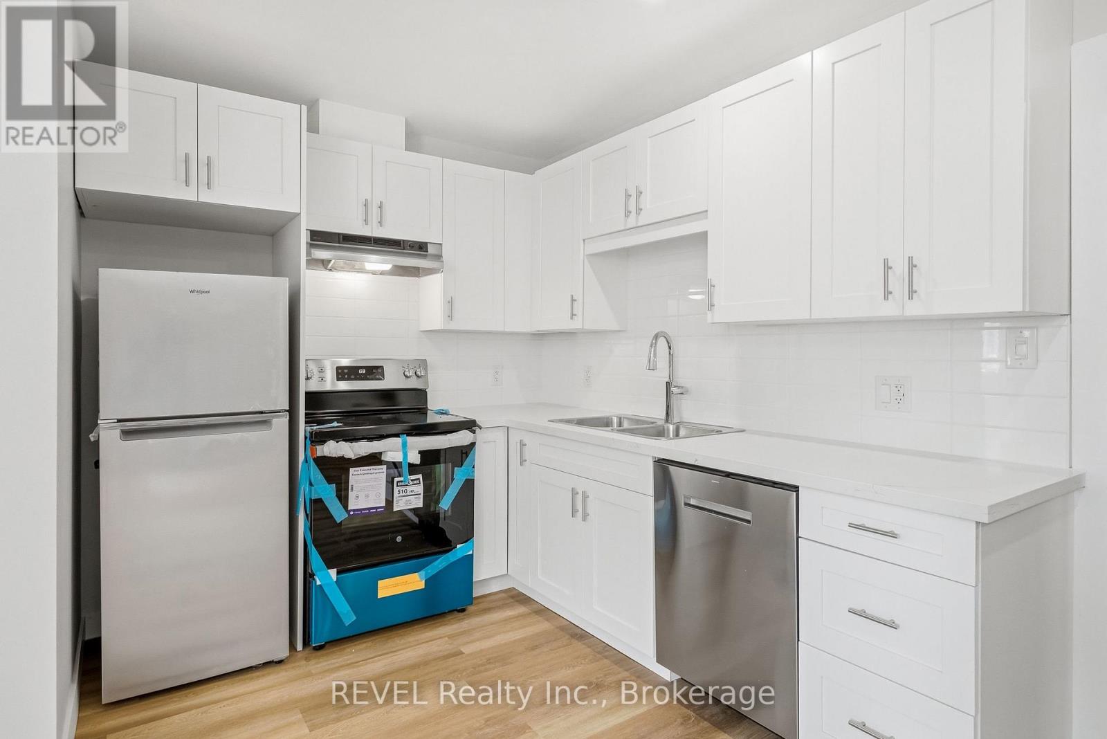 Lower - 6166 Wildrose Crescent, Niagara Falls, Ontario  L2G 7T3 - Photo 7 - X13823720