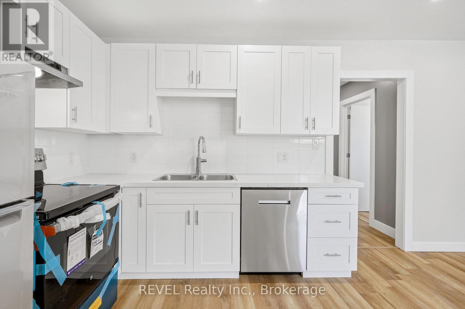 Lower - 6166 Wildrose Crescent, Niagara Falls, Ontario  L2G 7T3 - Photo 8 - X13823720