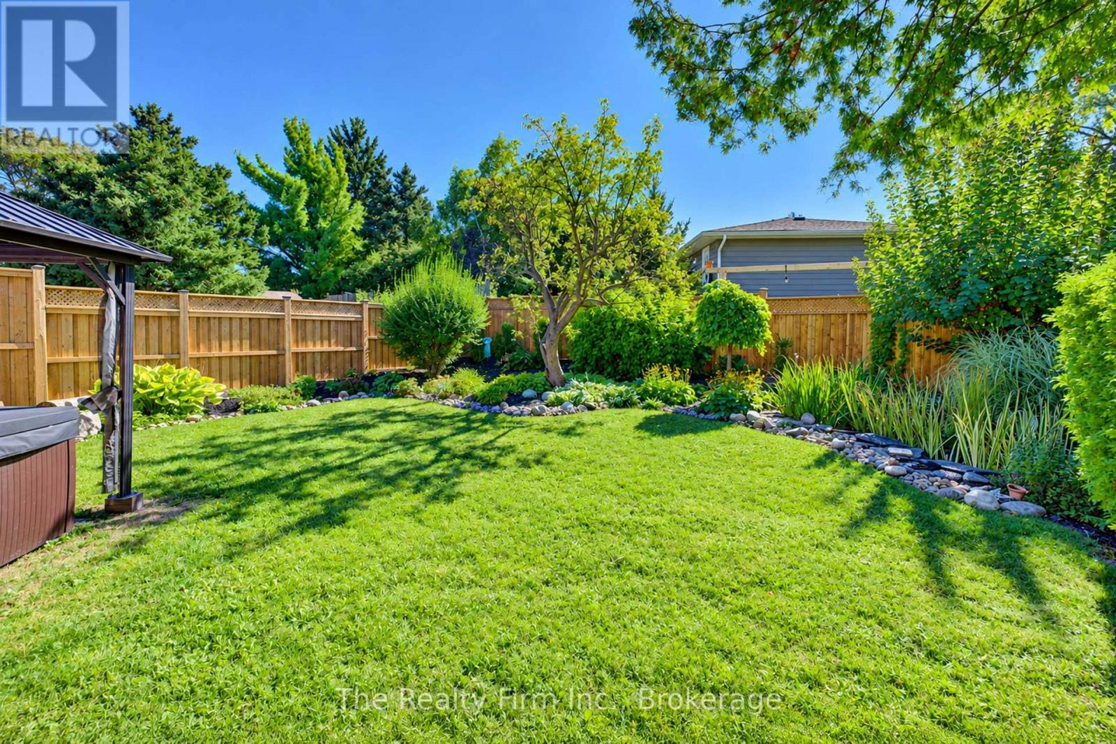218 Forestwood Drive, Kitchener, Ontario  N2N 1B9 - Photo 47 - X13823618