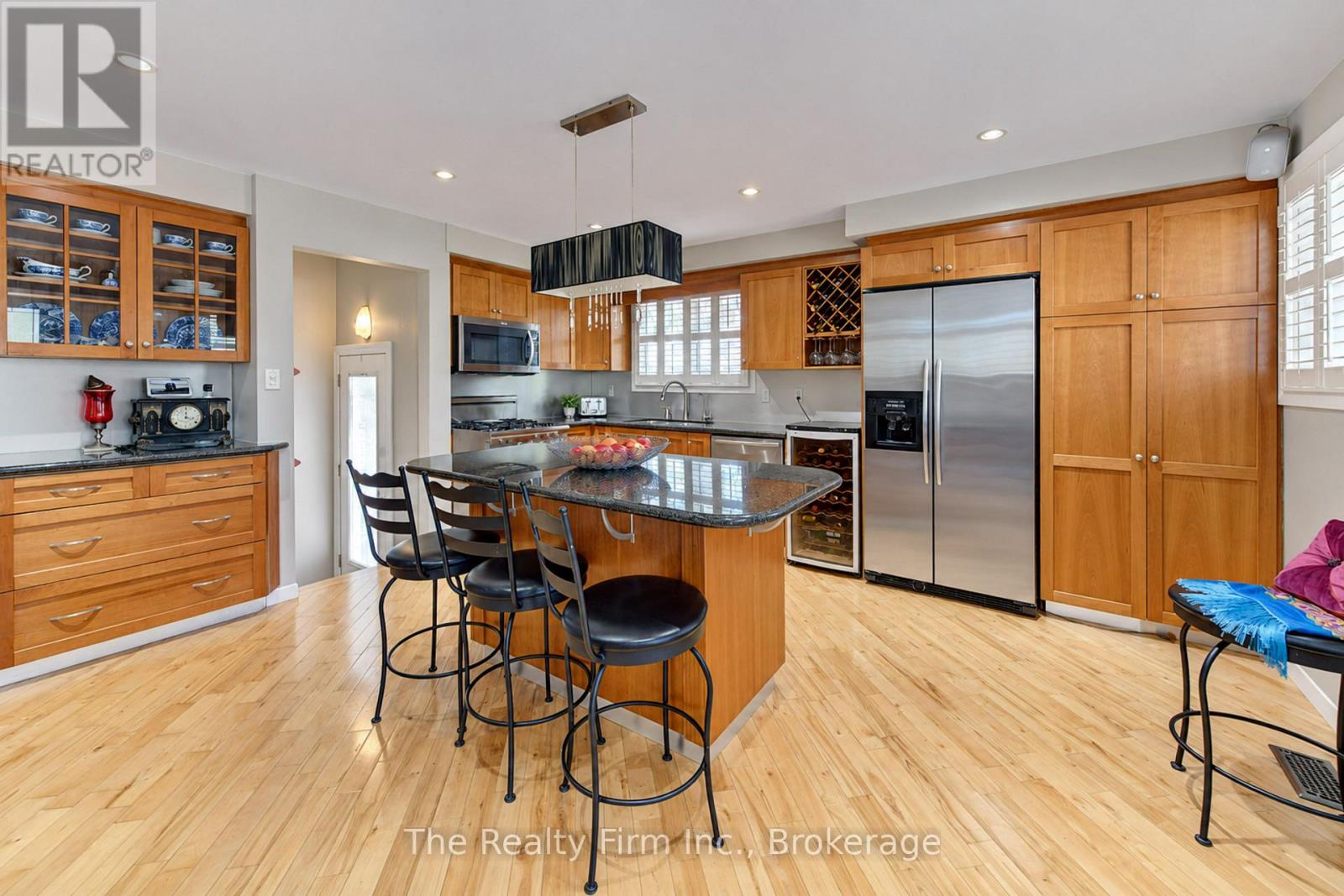 218 Forestwood Drive, Kitchener, Ontario  N2N 1B9 - Photo 9 - X13823618